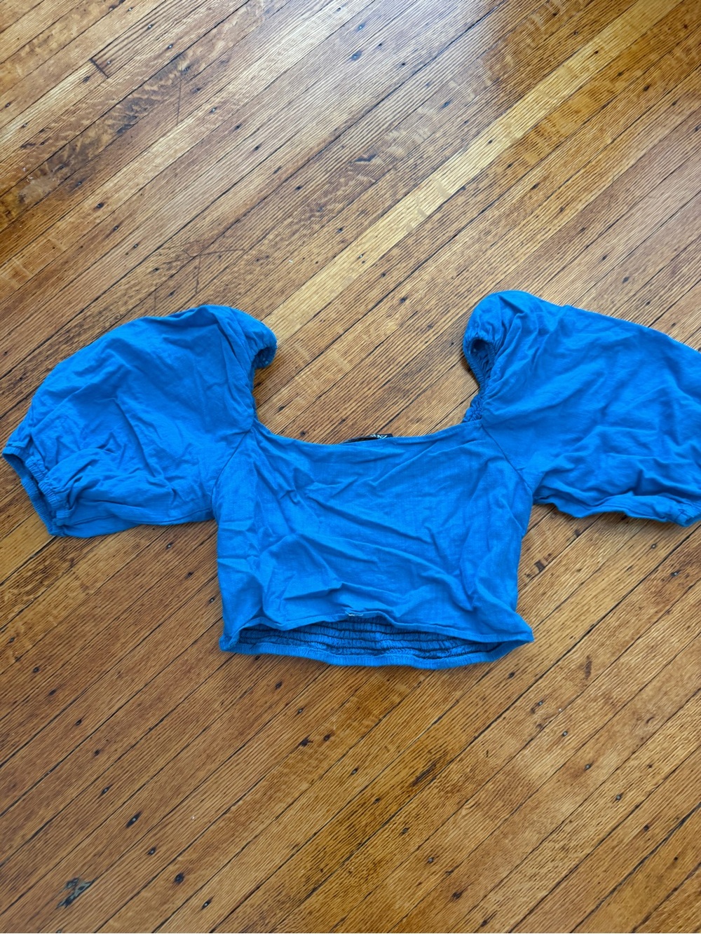 Zara Blue Puff-Sleeve Smocked Crop Top Size Small - Picture 4 of 4